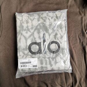 Alo Yoga Large Gray Canvas Gym Bag Travel Training Carry-On